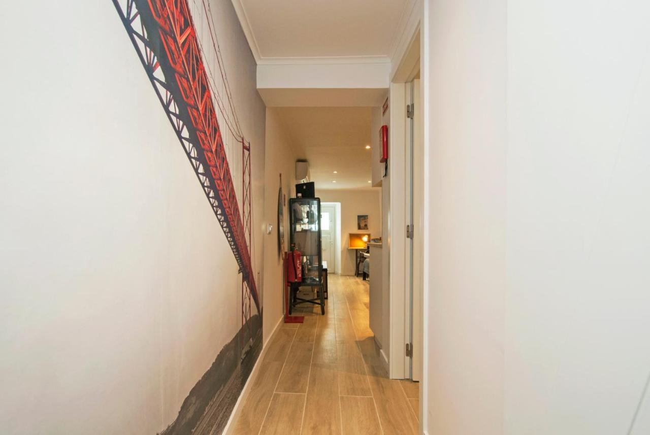 Apartamento Ponte 25 Abril Lissabon Exterior foto